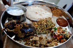 Jolada rotti with side dishes