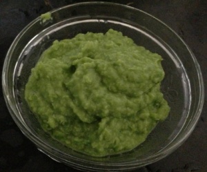 Make a paste of the green peas